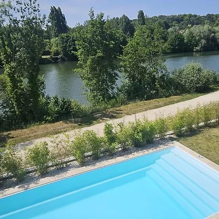 Marina LʼIsle-Adam